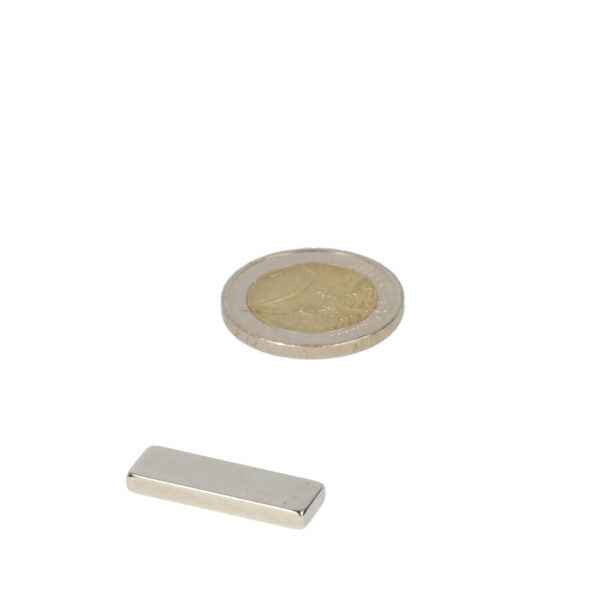 Neodymium Blokmagneet 25x8x3 mm – N45