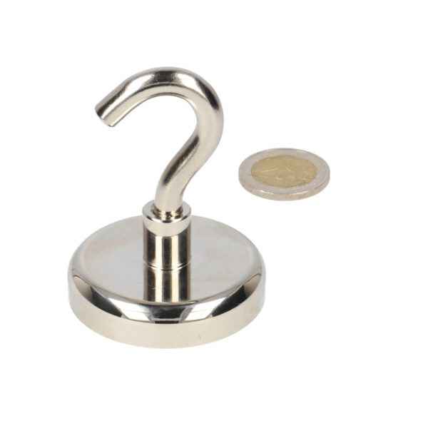 Shiny zilveren haakmagneet met krachtige neodymium magneet en stalen behuizing in compacte afmetingen