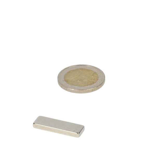 Neodymium Blokmagneet 25x8x3 mm – N45