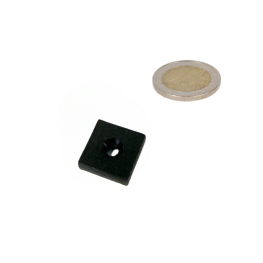 Neodymium Blokmagneet 19 × 19 × 6,4 mm – met kunststof coating en verzinkgat - Magneten Special