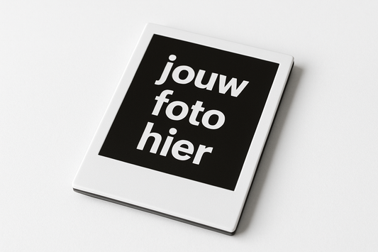 Een fotomagneet met als "foto" de tekst "jouw foto hier"