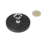 Zwart ronde neodymium n40 magneet met rubberen ommanteling en zilveren metalen ring voor extra grip en bescherming