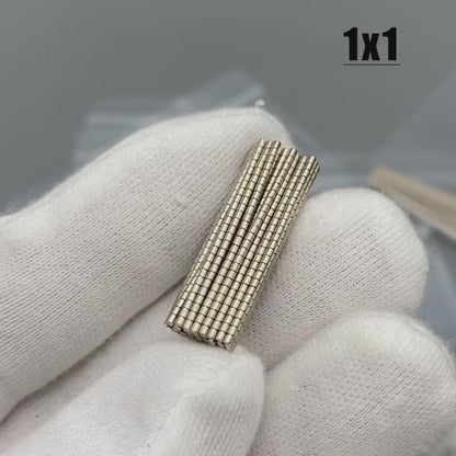 Neodymium Schijfmagneet 1 x 1 mm – Sterke Mini Magneet 50st