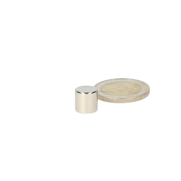 Schijfmagneet 10 x 10 mm neodymium met gepolijste metalen afwerking voor diverse toepassingen en krachtige magneten