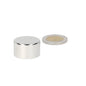 Een zilveren cilindervormige neodymiummagneet schijfmagneet 25 x 15 mm met krachtige aantrekkingskracht voor zowel professioneel als persoonlijk gebruik