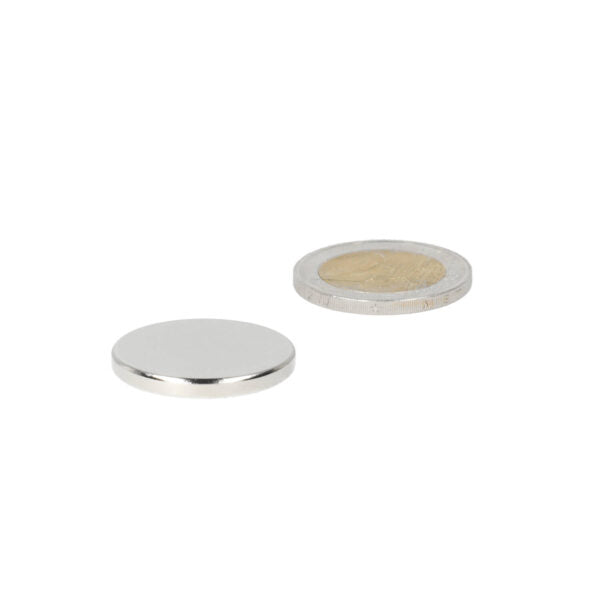 Hoogwaardige zilveren schijfmagneet 25 x 3 mm van neodymium met glad en reflecterend oppervlak