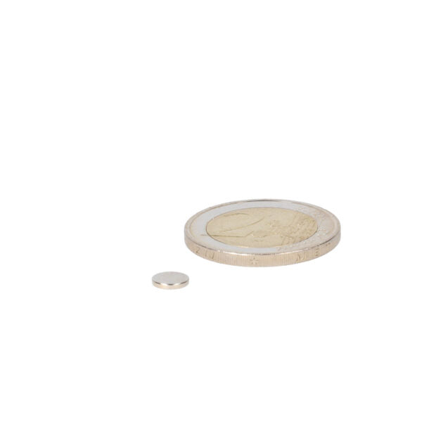 Schijfmagneet 6 x 1 mm met krachtig metallic zilver oppervlak ideaal voor krachtige magneten en ideale toepassingen